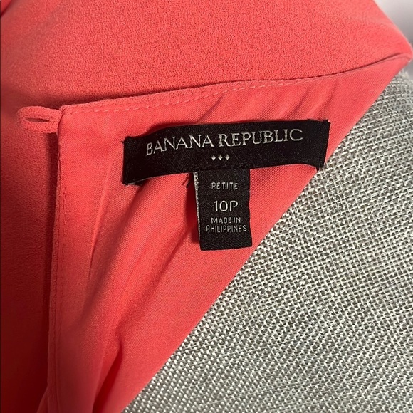 BANANA REPUBLIC Coral Zip Up Dressy Short Sleeve Romper, Size 10P - Picture 8 of 9